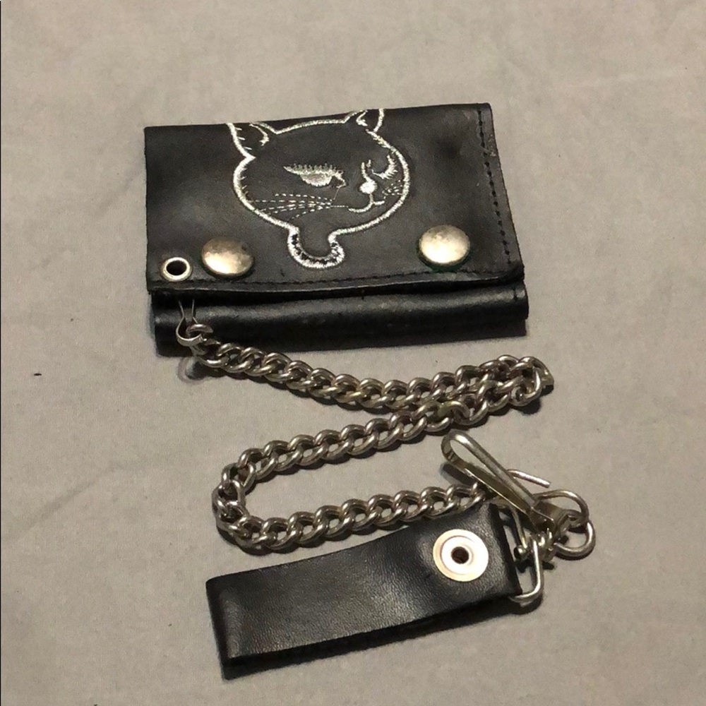 Silver embroidered cat leather biker wallet.